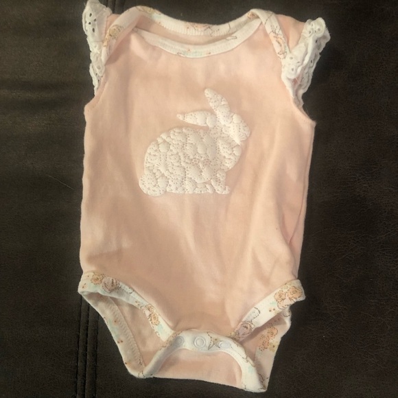 KYLE & Deena Bunny Outfit - Picture 2 of 8